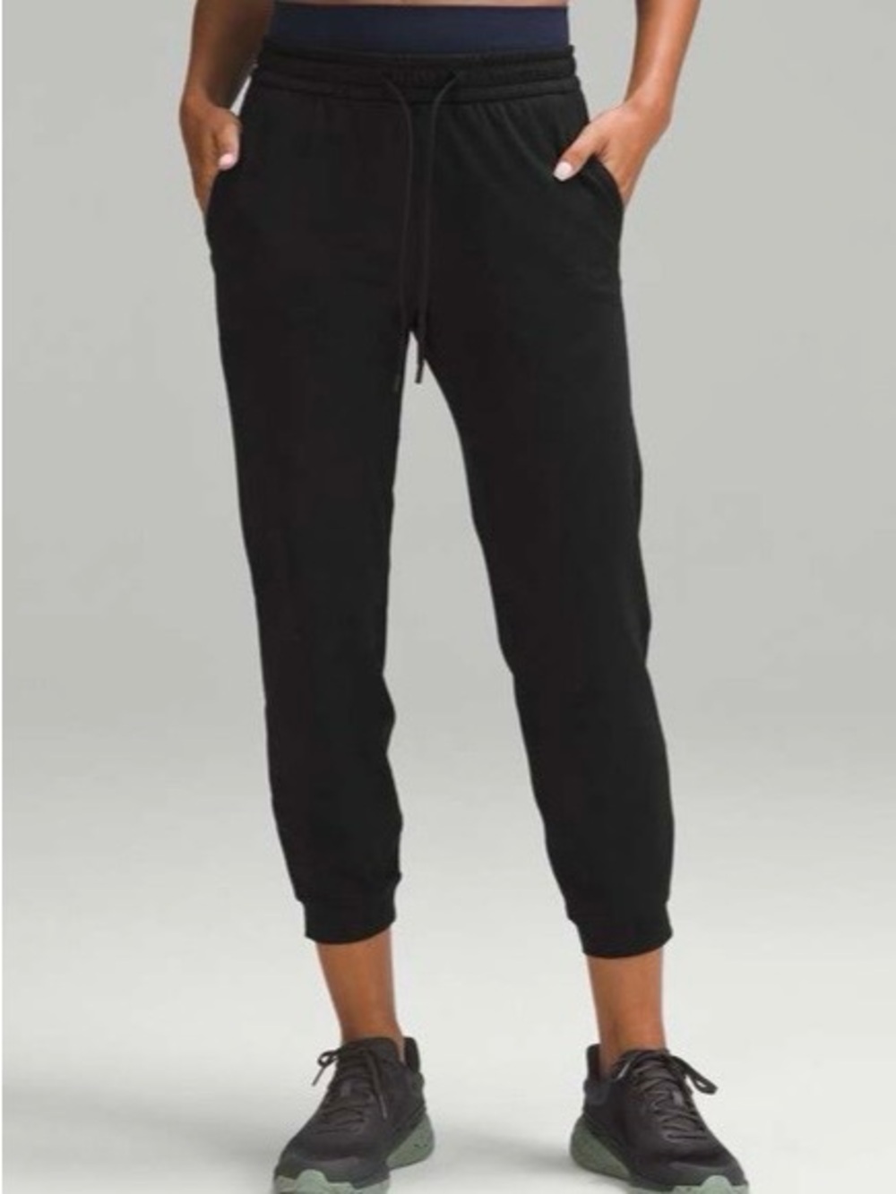 Lululemon Soft Jersey Classic-Fit Mid-Rise Jogger Black Size 10 Style LW5GCMS